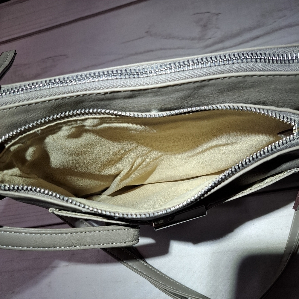 Rosetti Gray Crossbody Purse - Picture 8 of 13